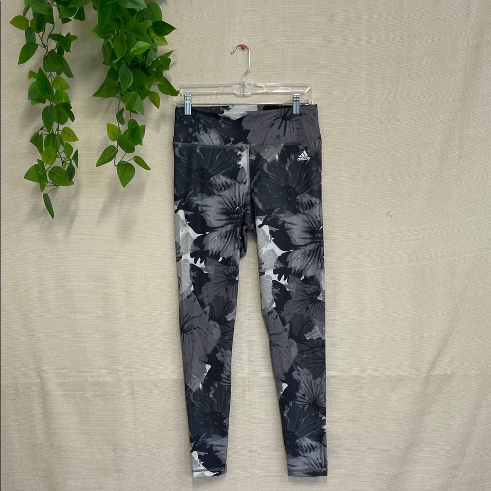 Adidas Monochrome Leaf Pattern Leggings